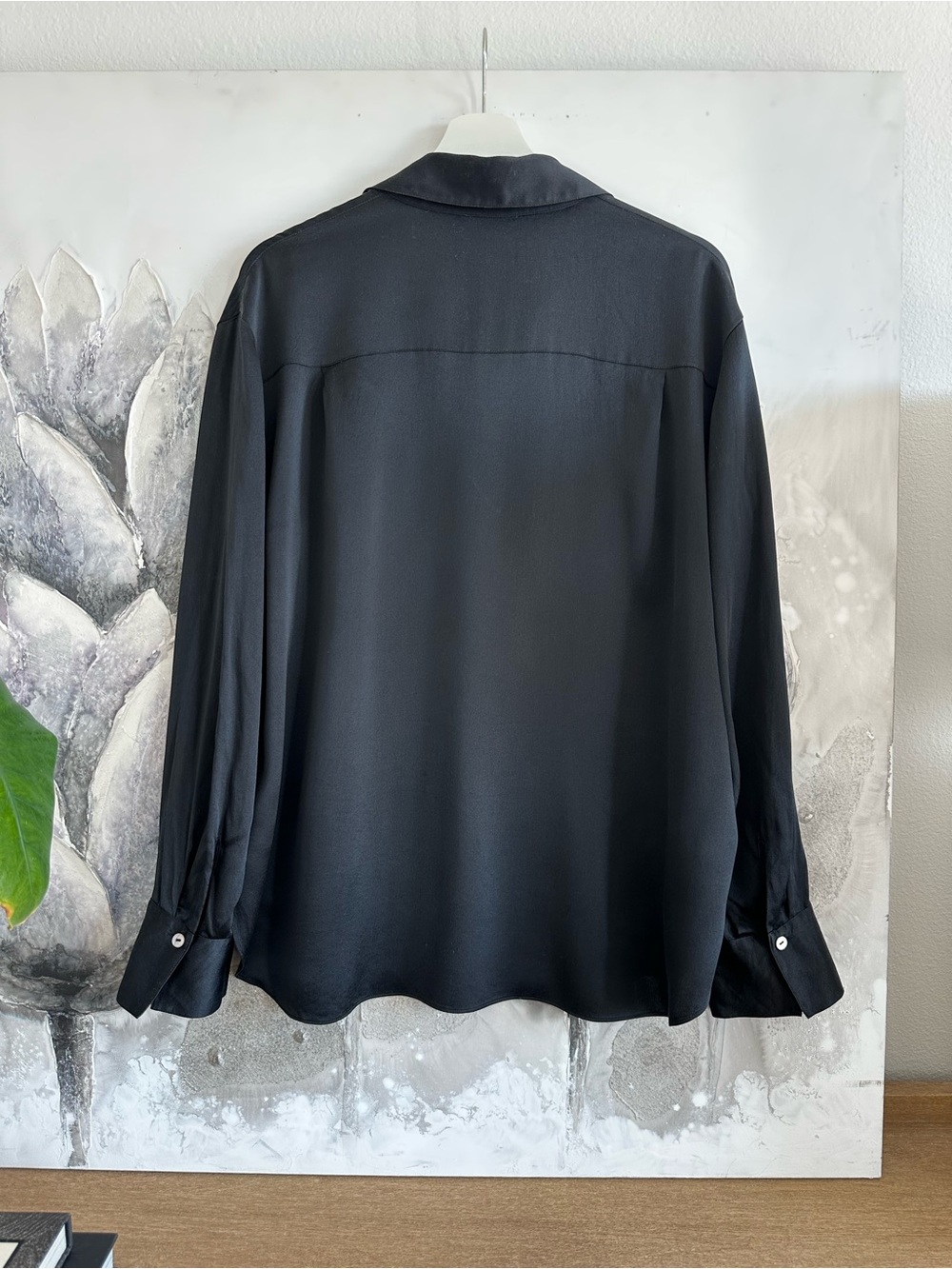 Vince Black Long-Sleeve Button-Down Silk Shirt - Picture 2 of 5